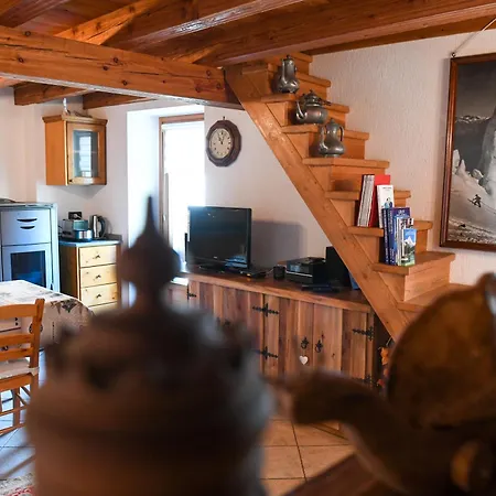 Maison Elie 아파트 *