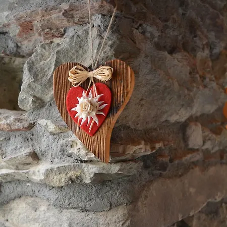 Maison Elie Apartment